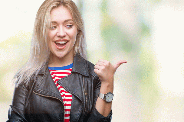 کسب درآمد از طریق تبلیغات آنلاین: راهنمای جامع 9 سوال متداول + مزایا، چالش‌ها و نحوه پیاده‌سازی